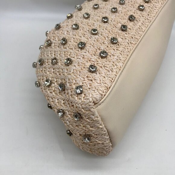 Urban Expressions Ivory Nikita Clutch - Picture 6 of 11